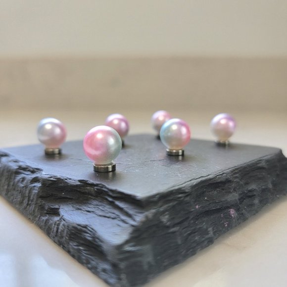 Unicorn Ombre Pearl Magnet Set - Classy & Elegant Fridge Magnets - Picture 4 of 10